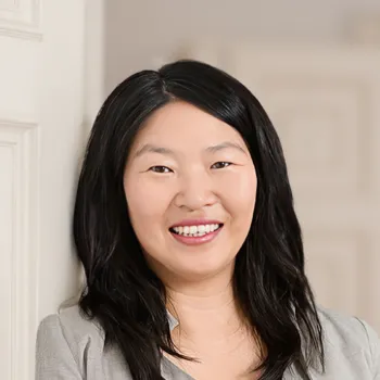 Dr. Miriam Vollmer picture